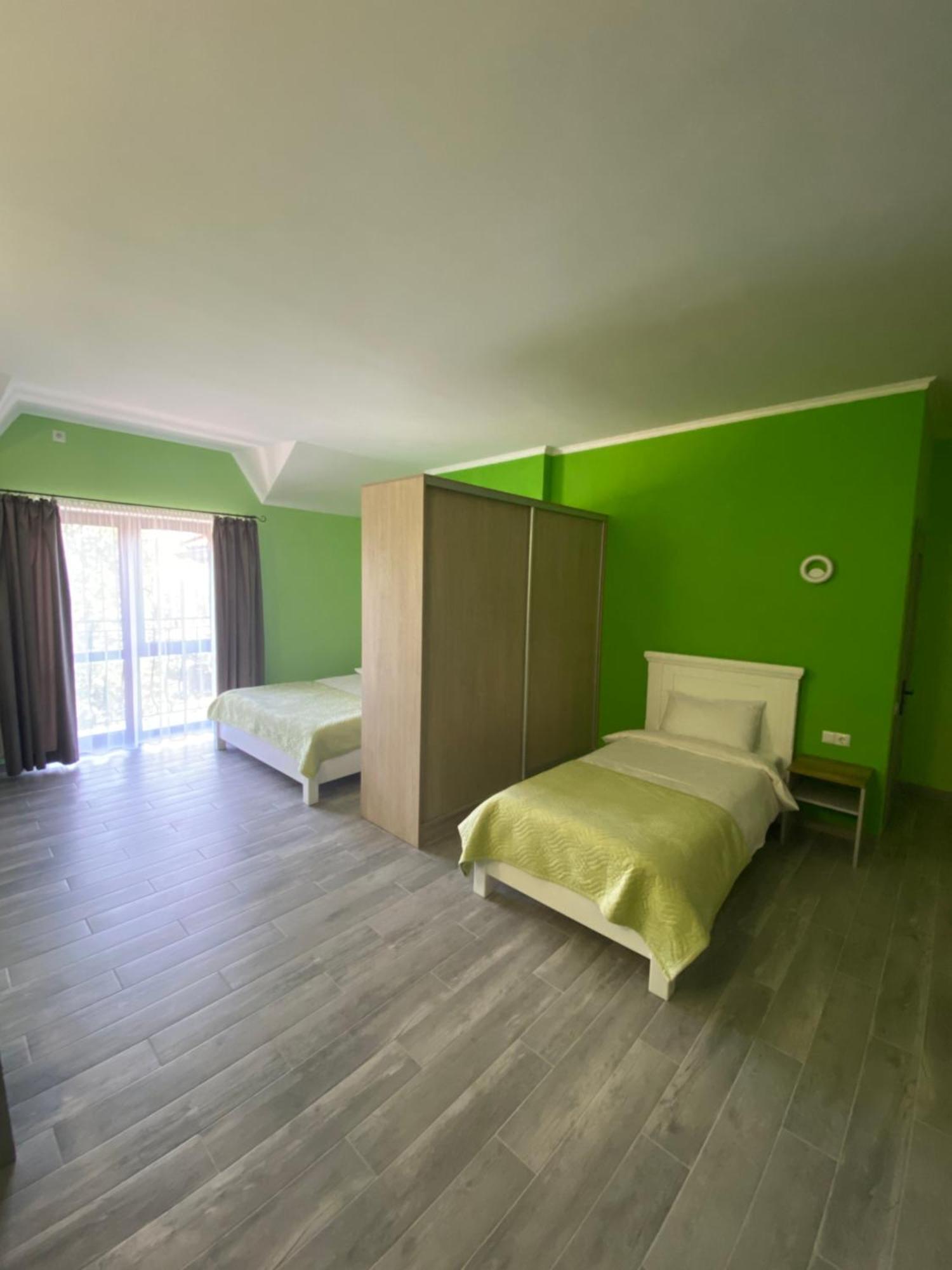 Maestro Hotel Ostroh Exterior photo
